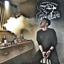 SW Vape 圣雾蒸汽(电子烟 蒸汽烟店)的全部评