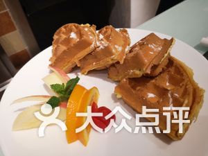 同学考上了公务员选了这家店,很普通的装修.