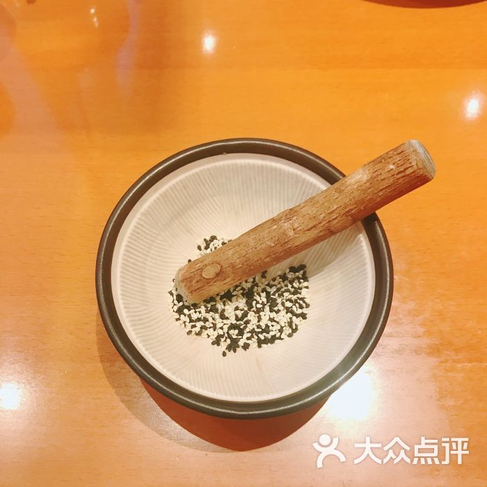 手磨芝麻
