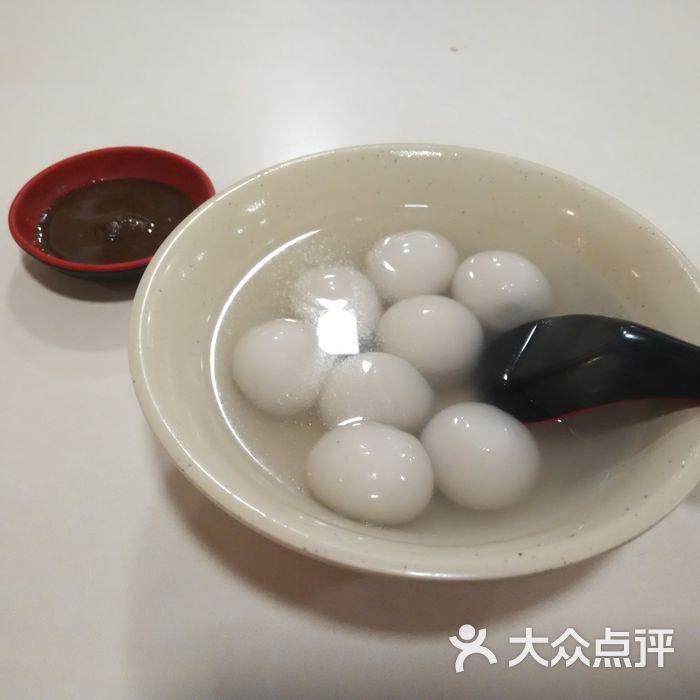 赖汤圆