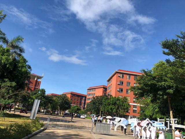 海南科技职业大学(云龙校区)科技楼