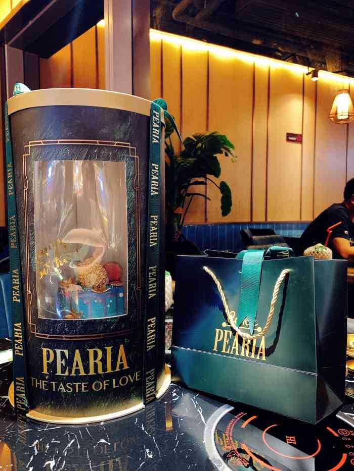 pearia·蛋糕定制(港汇恒隆店)-"一个服务到吐的店 对于点评推荐还是