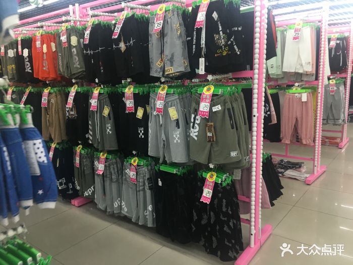 千家惠服装批发城(火神庙商业中心店)图片