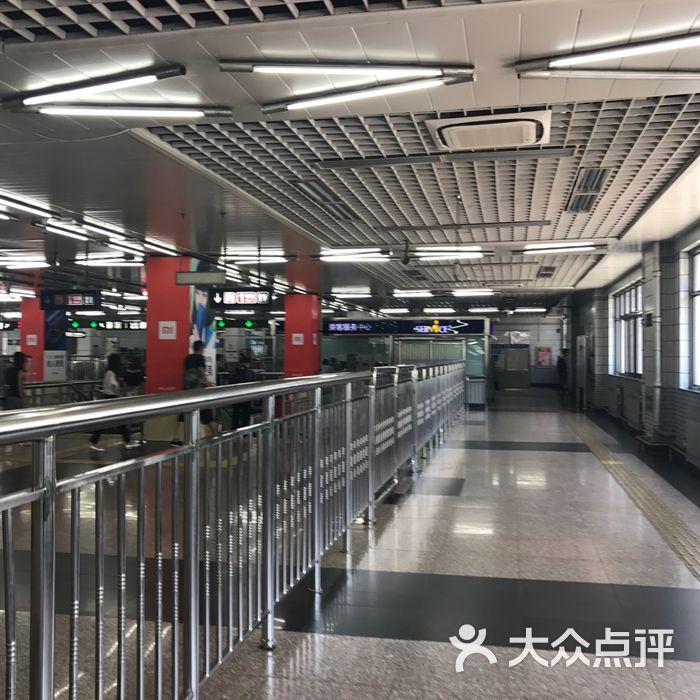 四惠-地铁站