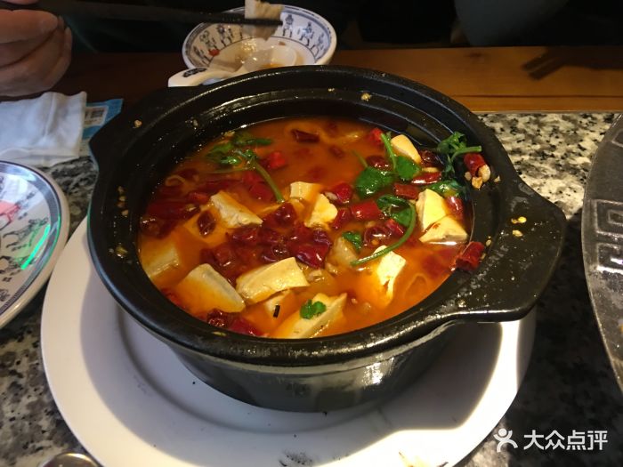 煌飞鸿(华灯坊店)臭豆腐肥肠煲图片