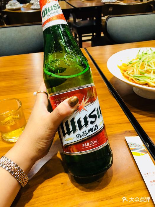 巴依老爷新疆美食(常营店)乌苏啤酒图片 - 第3张