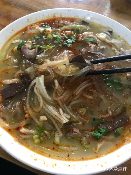 陕北赵二羊杂碎招牌羊杂碎图片