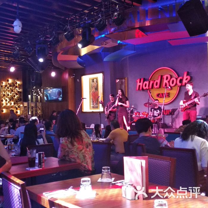 硬石餐厅hard rock