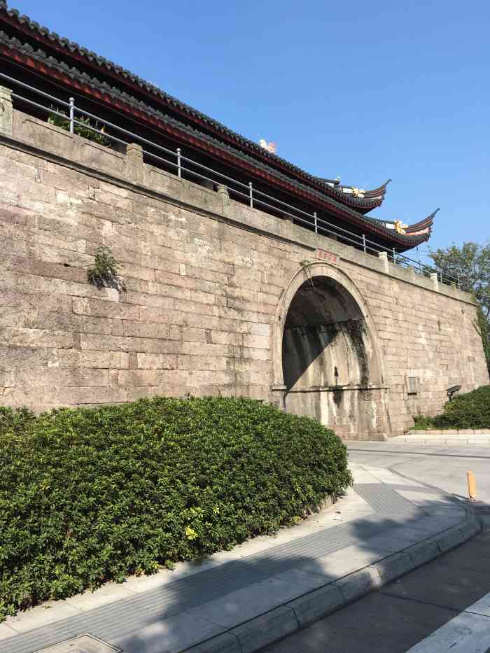 镇海鼓楼-"这是是我童年的满满回忆.我记得小时候,还.