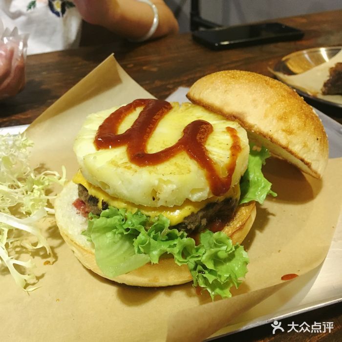 fang's burger house范氏汉堡屋-凤梨牛肉汉堡图片-福州美食-大众点评