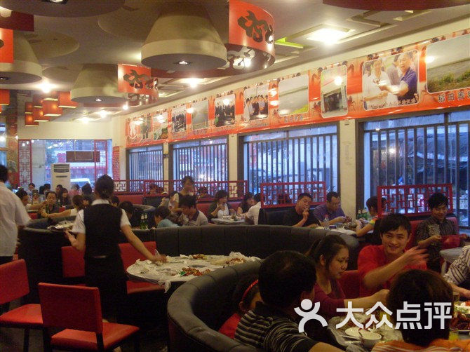 店内生意火爆
