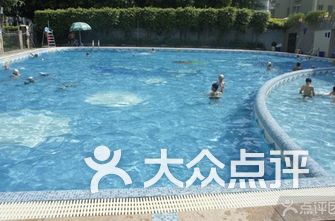 游泳池排名_游泳池卡通图片