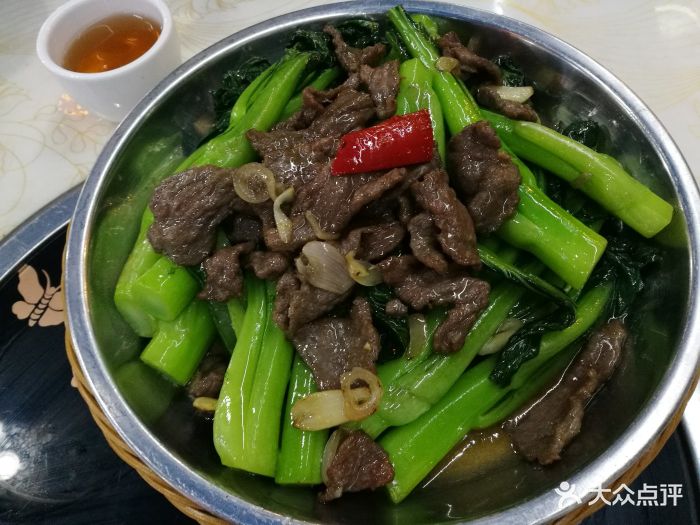 菜心炒牛肉