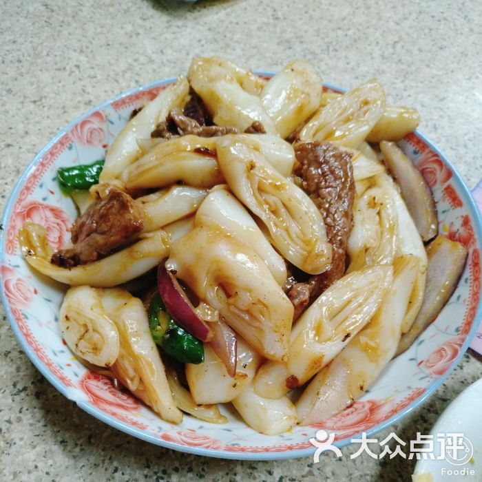 三丝炒猪肠粉