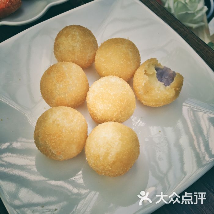 花书法私房女生旅拍取景地-Chellia_G的相火锅姑娘笔名图片