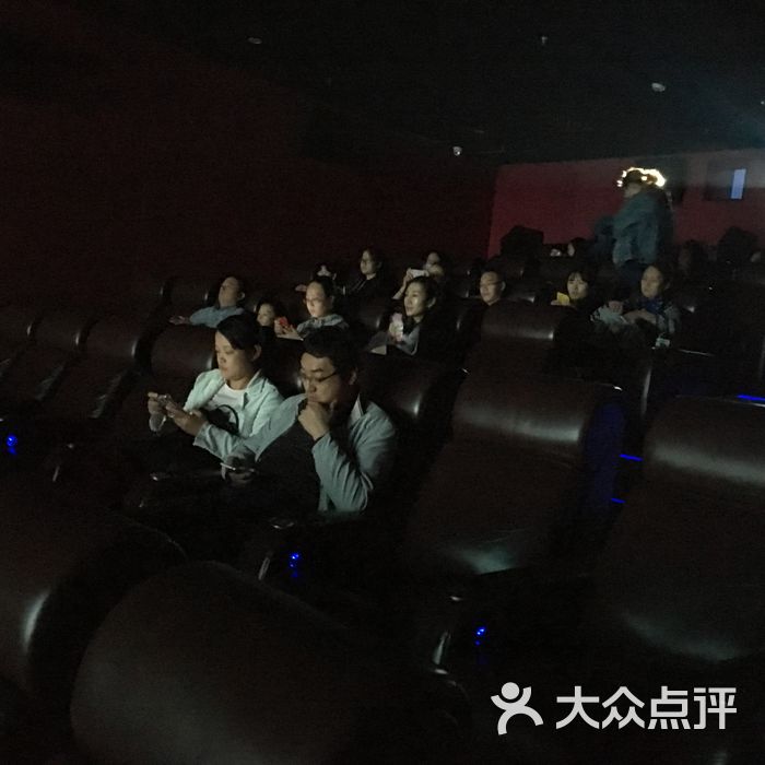 南通嘉博影城