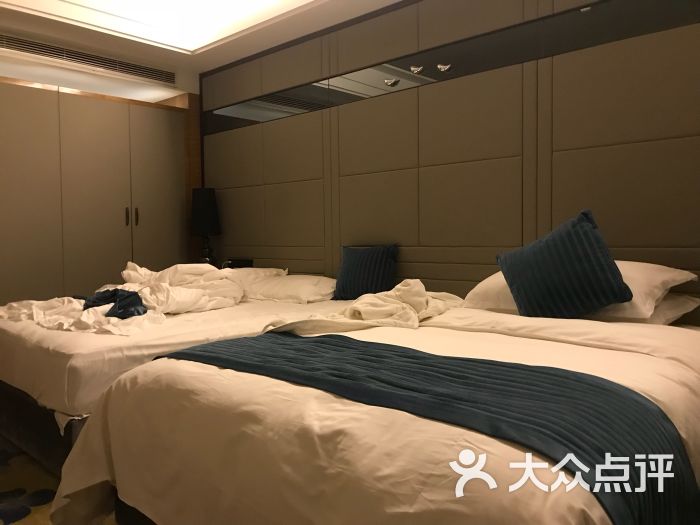 财富皇庭酒店标间图片 - 第5张