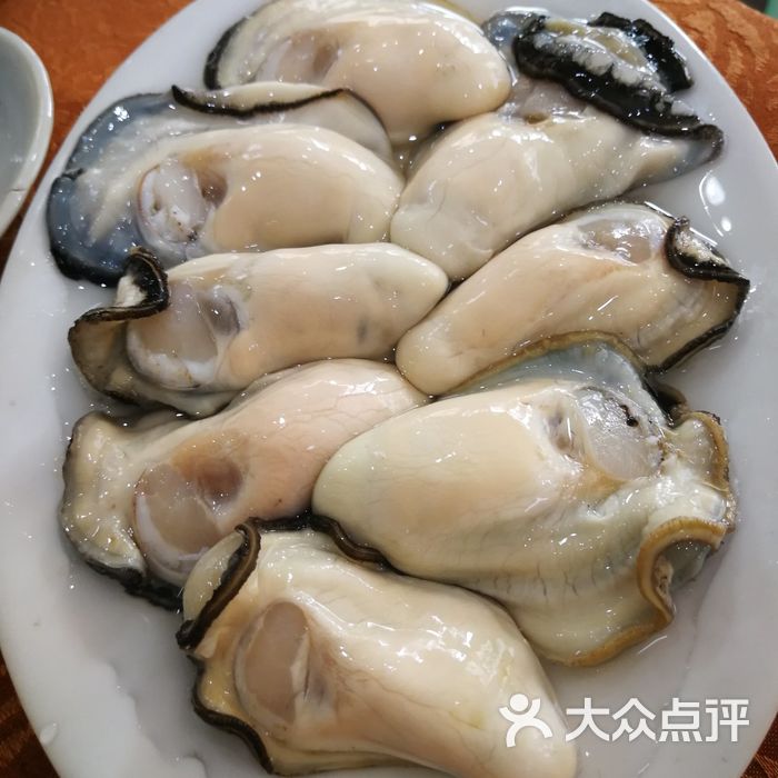 濠轩阁特色生蚝火锅