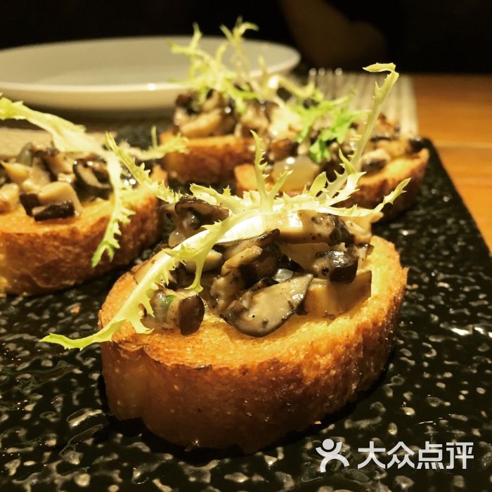 黑松露蘑菇tapas