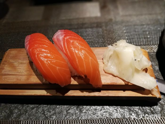 炉石六本目炉端烧(和平总店)三文鱼手握图片 - 第2张