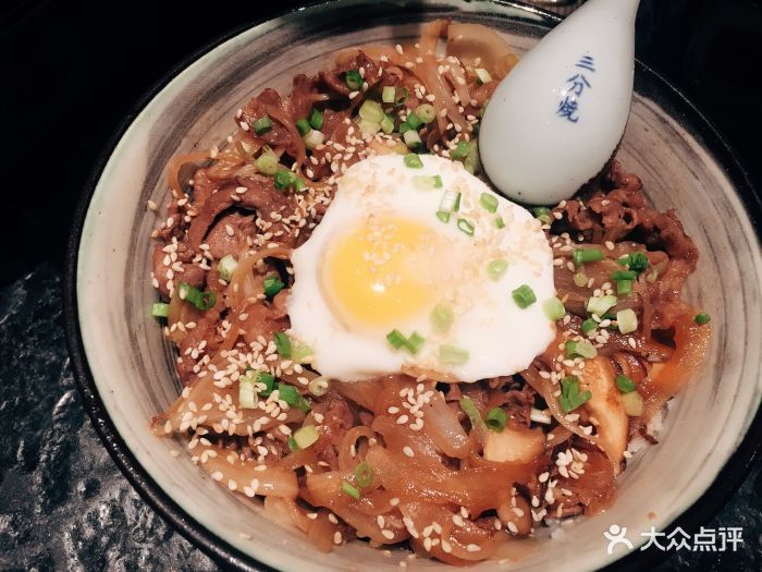 日式牛肉饭