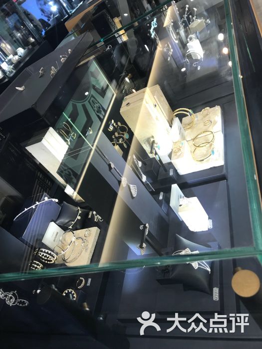 apm monaco(崇光百货店)图片 第1张