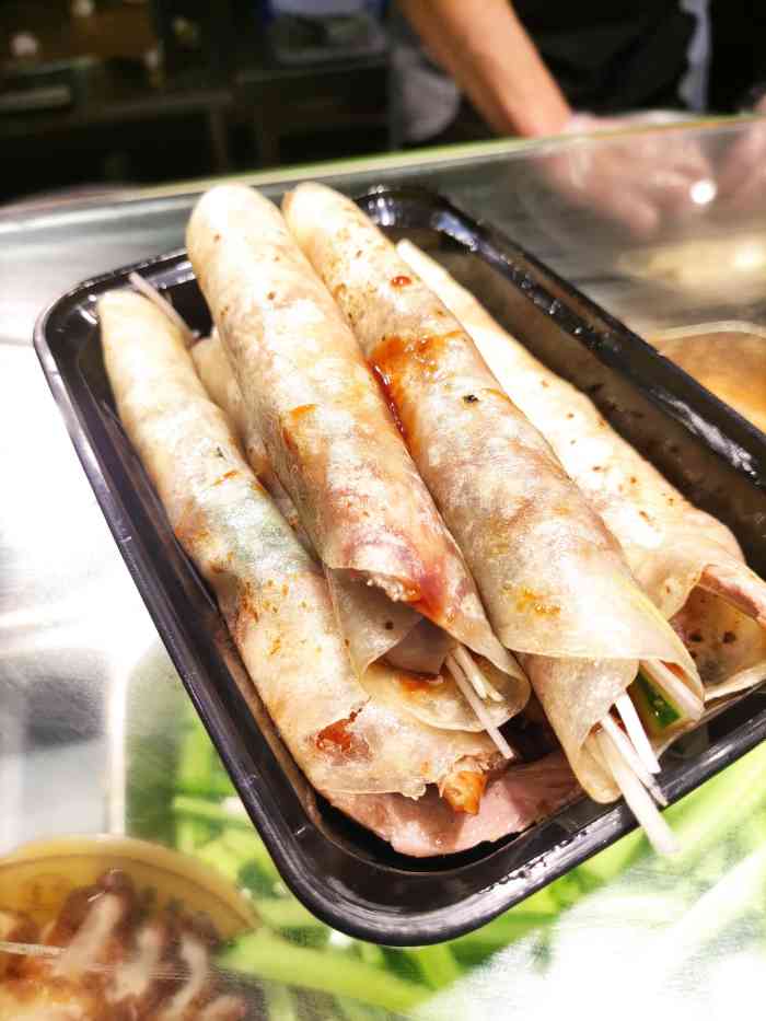 北京烤鸭卷(观音桥好吃街店)-"位置就在观音桥好吃街