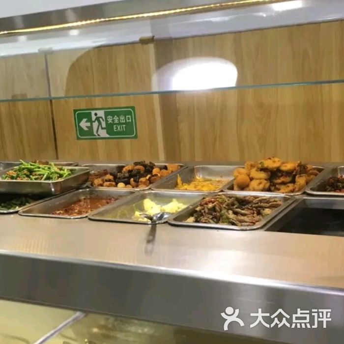 友和堂食中式自助快餐