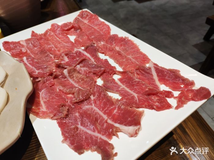 现切牛肉