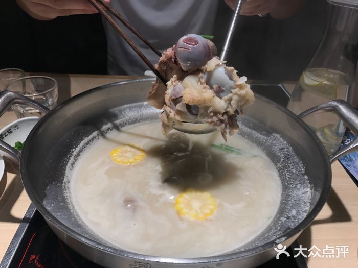 骨之味·筒骨汤火锅(万达广场湖里店)胡椒猪肚筒骨锅图片