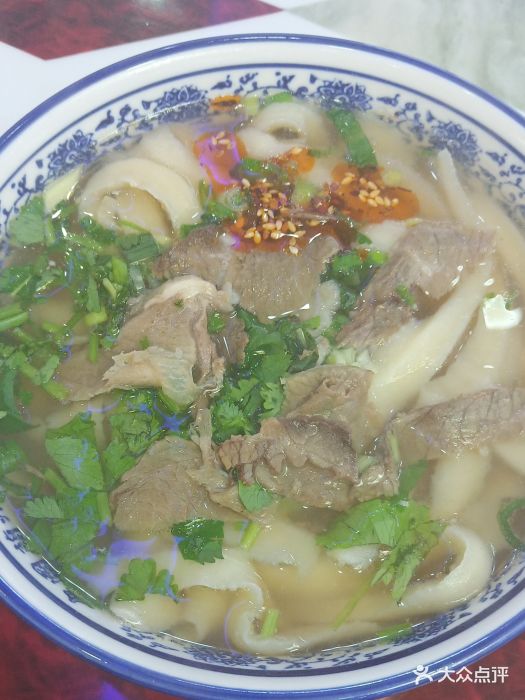 中国兰州牛肉拉面牛肉刀削面图片