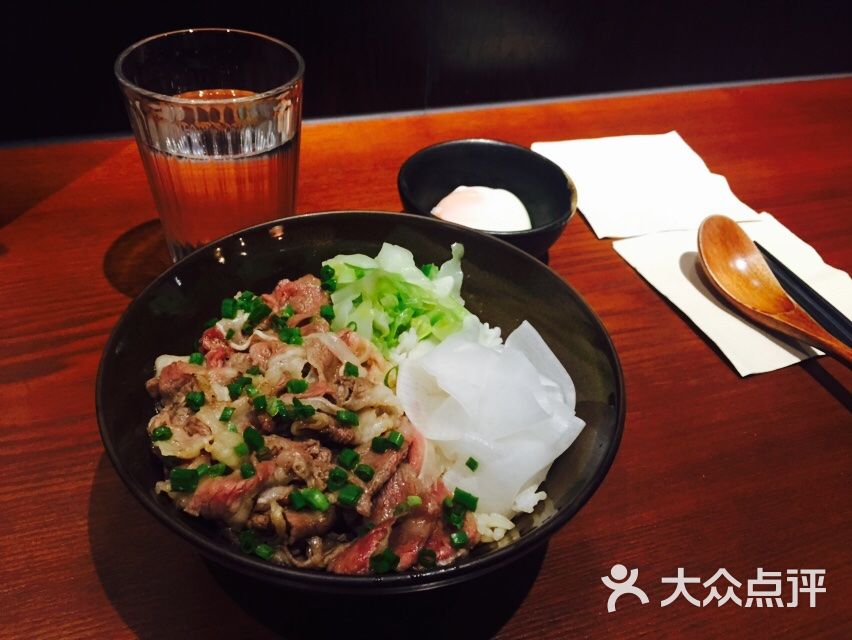 肉入魂 · 烧肉丼饭专卖铺的点评