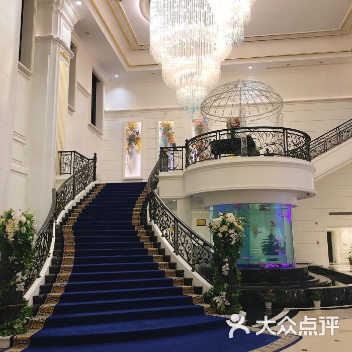 罗曼丽舍宴会酒店·空中音乐餐吧图片 第40张