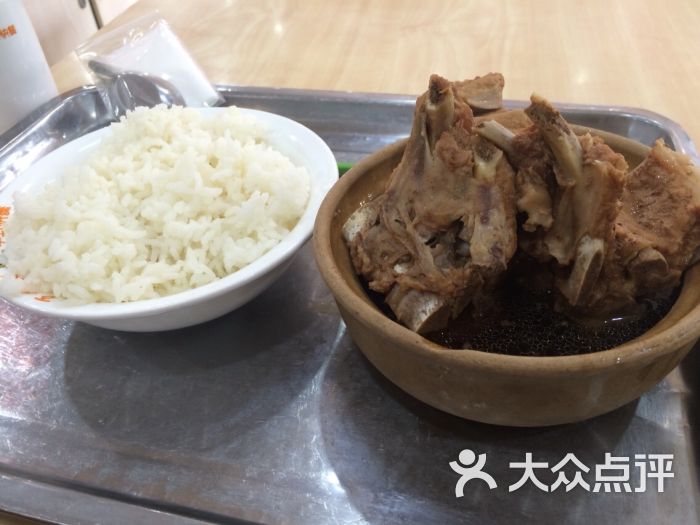 万和春排骨砂锅米饭(聊城路店)排骨米饭图片 - 第1张