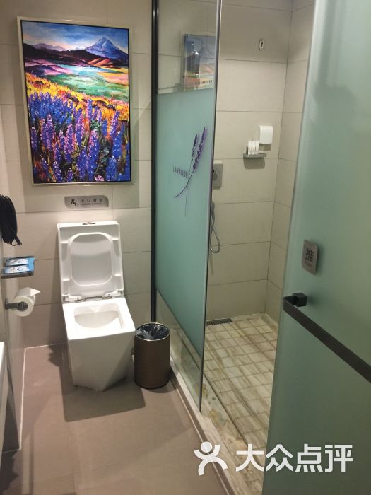 丽枫酒店:干净卫生奢华大气上档次,价格适.哈尔