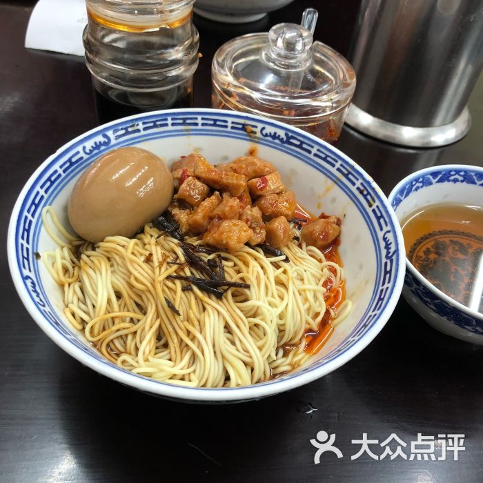 吴茂兴本帮面(新华路店)-辣肉葱油拌面图片-上海美食