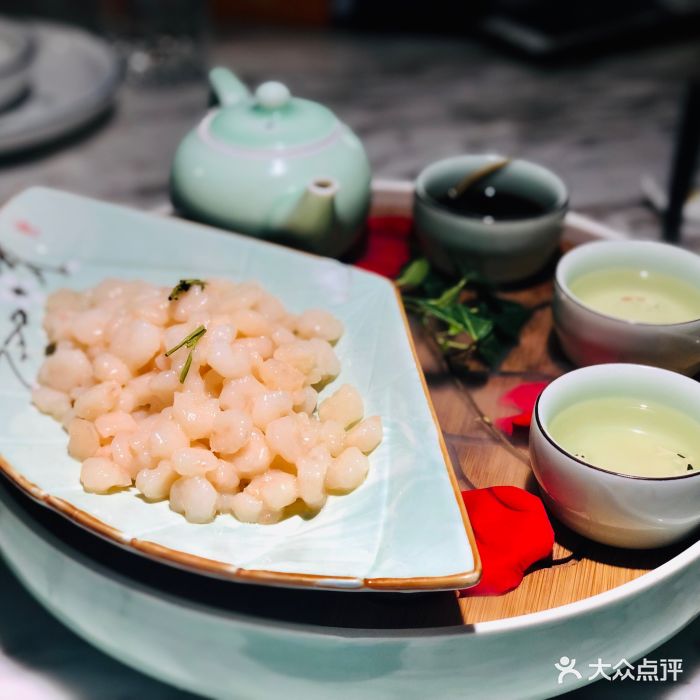 碧螺春手剥太湖白虾仁