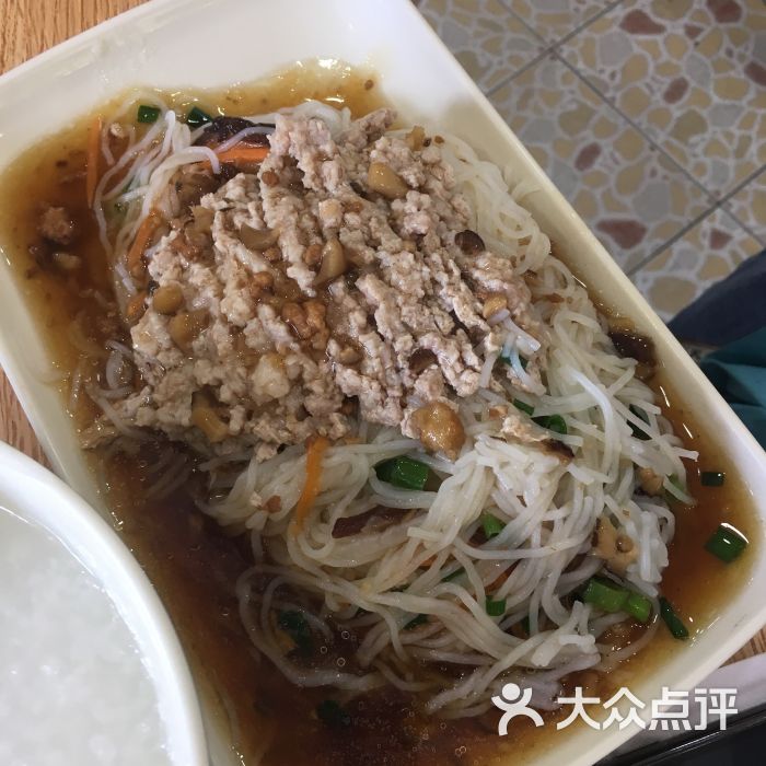 瘦肉蒸米粉