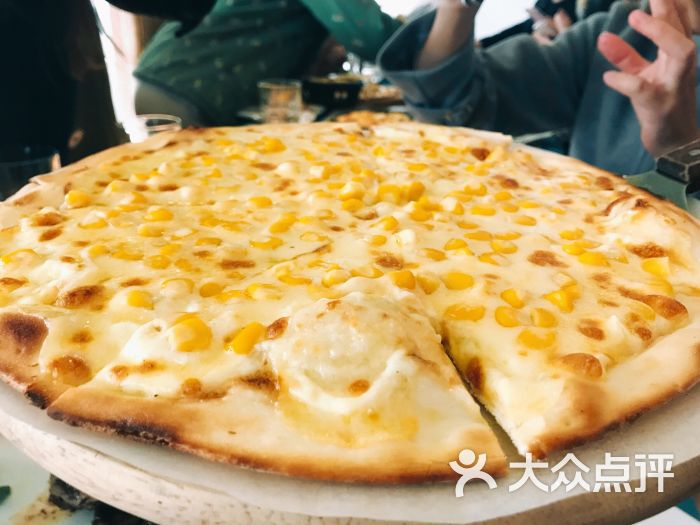 奶香玉米披萨