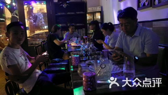 彩虹酒吧图片 - 第7张