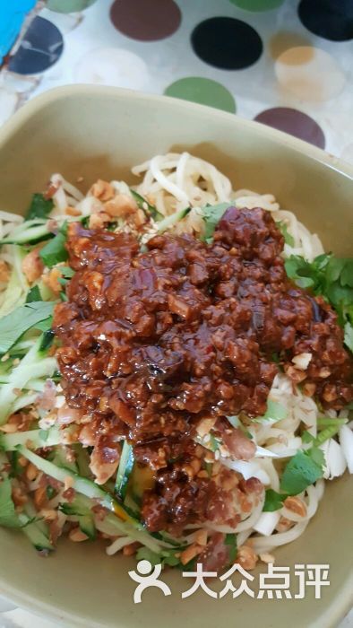 梅里斯卧牛吐8点拌烧烤特色面馆-图片-齐齐哈