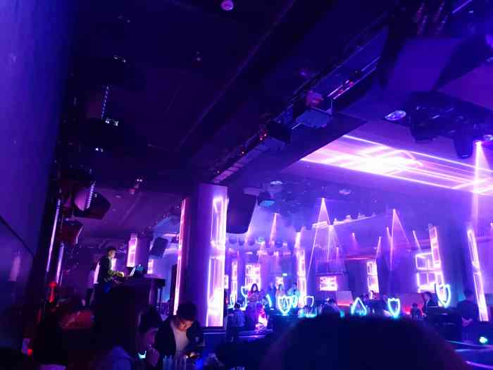 北京工体五道口酒吧预定夜店聚会