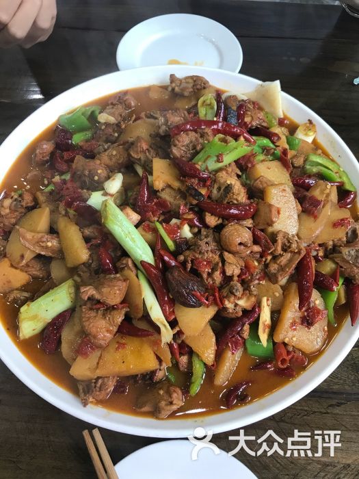 尔奈斯大盘鸡图片 - 第1张