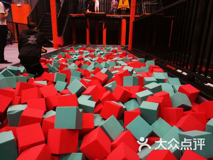 空气湃室内运动嘉年华(龙湖天街店)