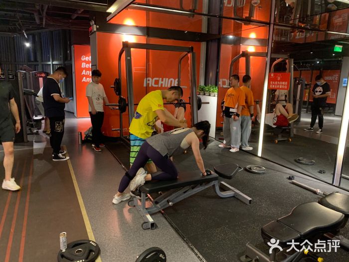 乐刻运动健身(双阳路店)图片