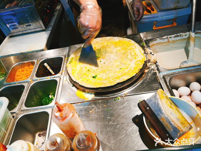 煎太太煎饼果子蔬菜沙拉煎饼图片