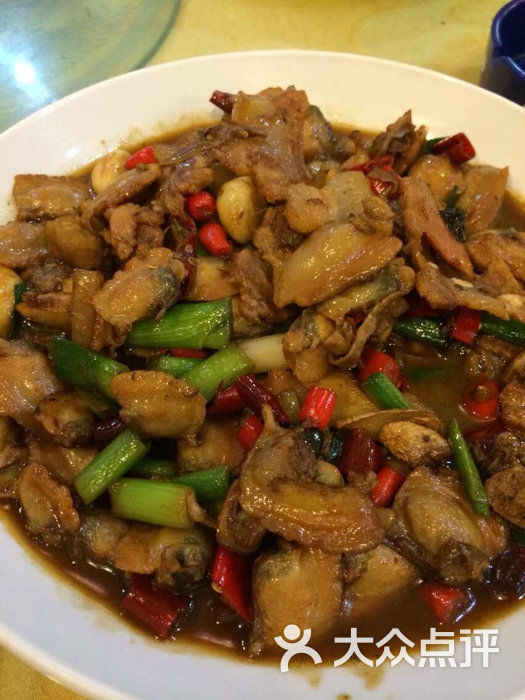 小河蚌烧肉