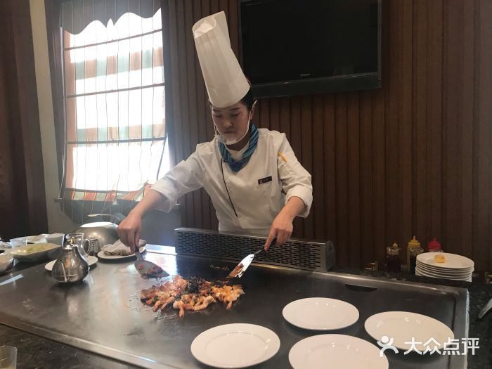 温度铁板烧(亚泰大街店)龙井基围虾图片