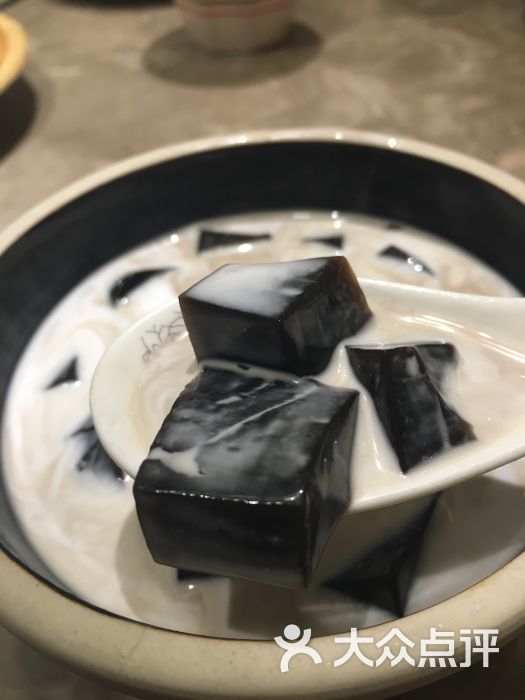 椰汁龟苓膏
