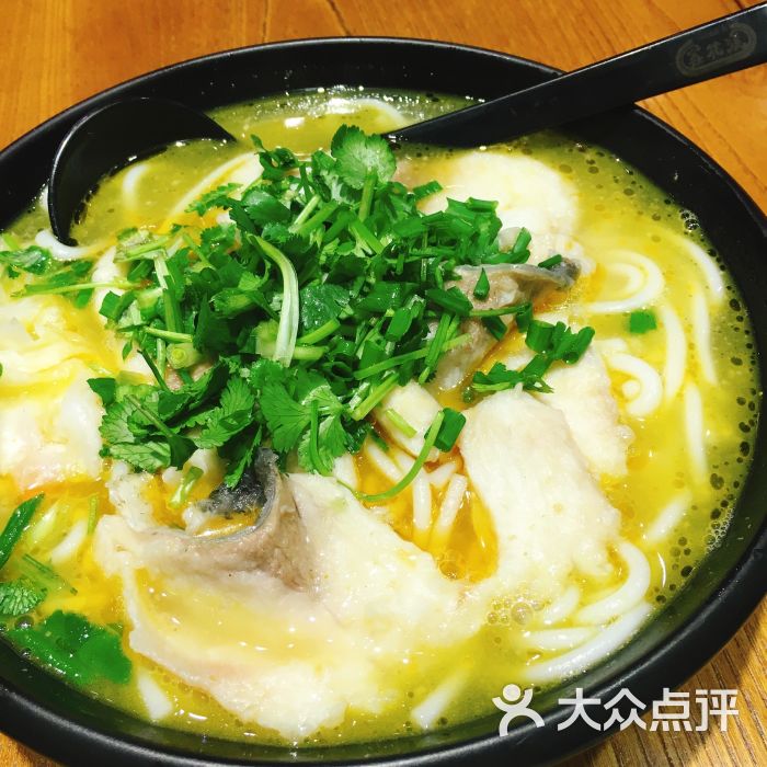 酸菜鱼米粉